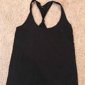 Under Armour black knotted tank